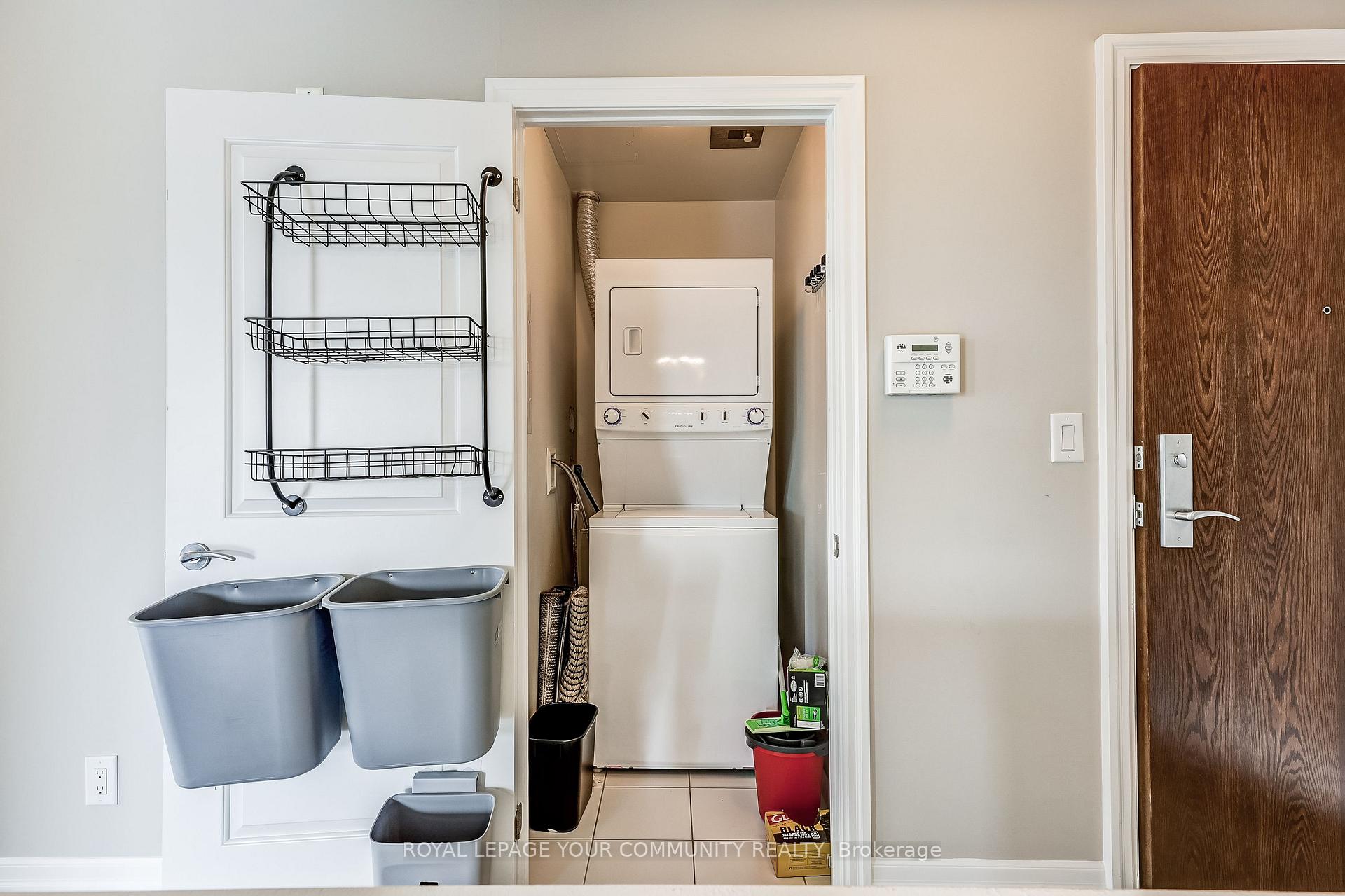 Photo 13 of Unit 306, 111 Civic Square Gate, Aurora, Bayview Wellington — HOMEH