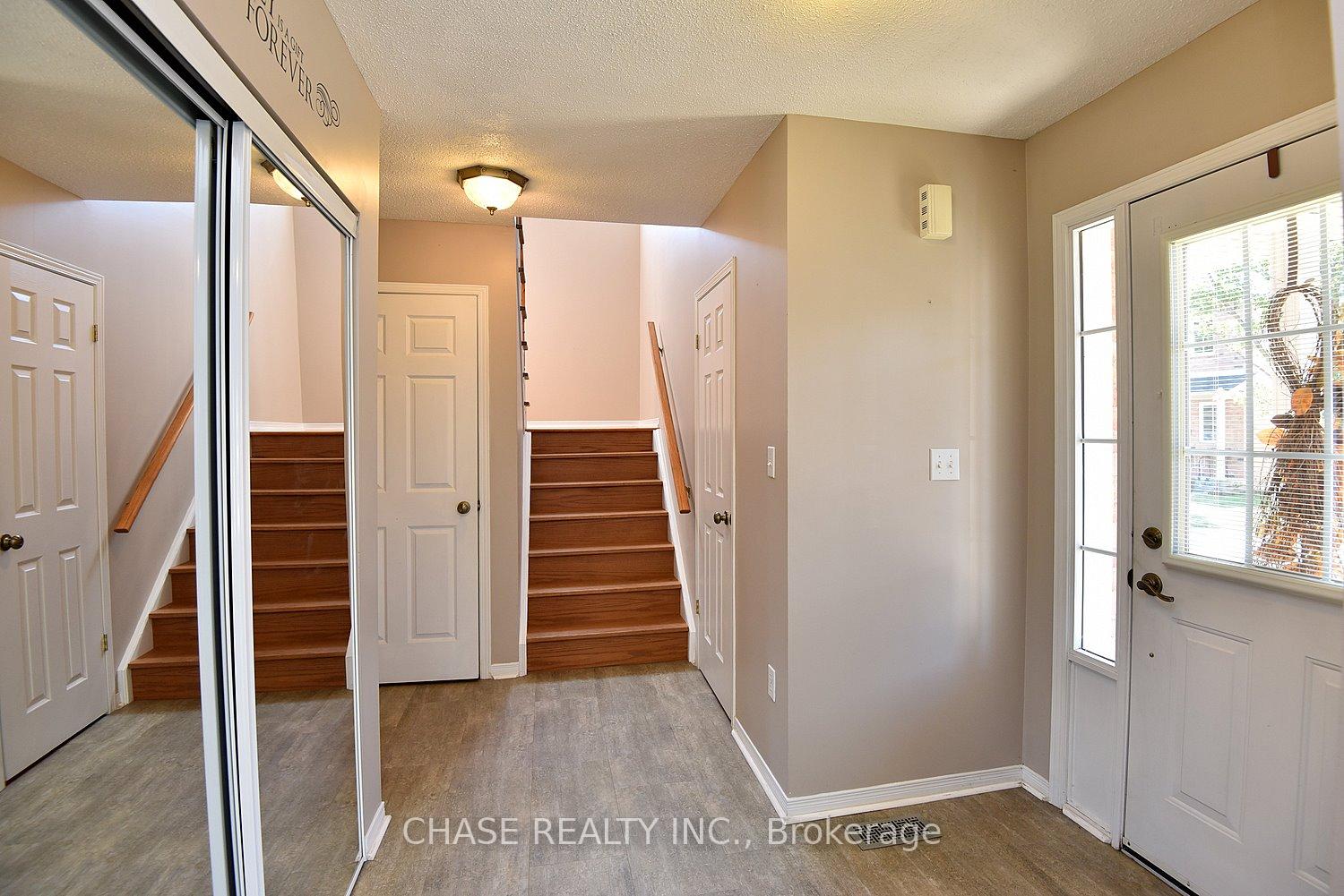 Photo 7 of Unit 37, 485 Green Road, Hamilton, Lakeshore — HOMEH