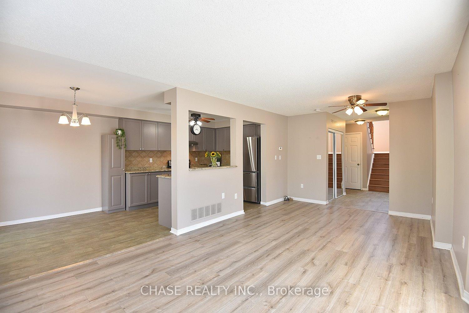 Photo 8 of Unit 37, 485 Green Road, Hamilton, Lakeshore — HOMEH
