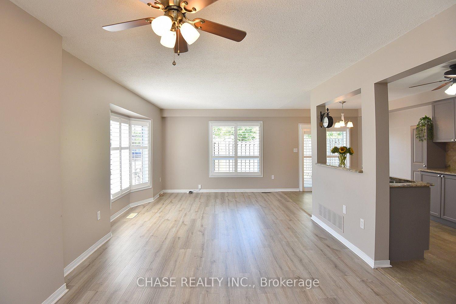 Photo 11 of Unit 37, 485 Green Road, Hamilton, Lakeshore — HOMEH