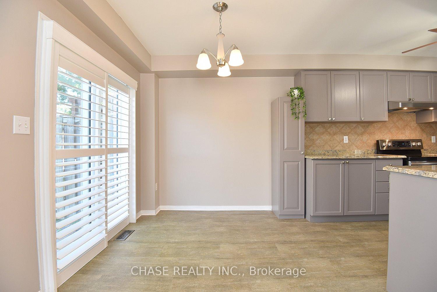 Photo 14 of Unit 37, 485 Green Road, Hamilton, Lakeshore — HOMEH
