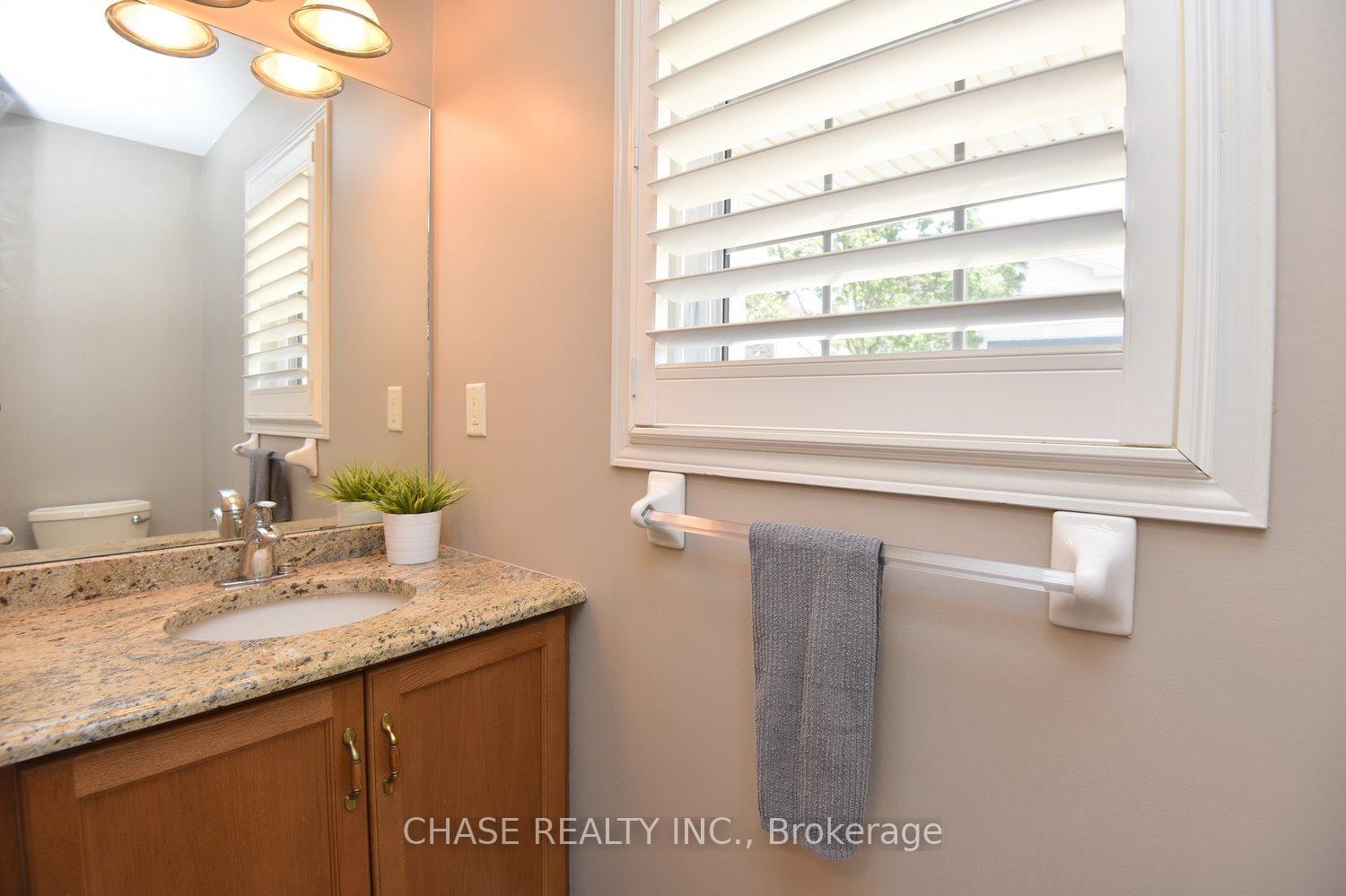 Photo 22 of Unit 37, 485 Green Road, Hamilton, Lakeshore — HOMEH