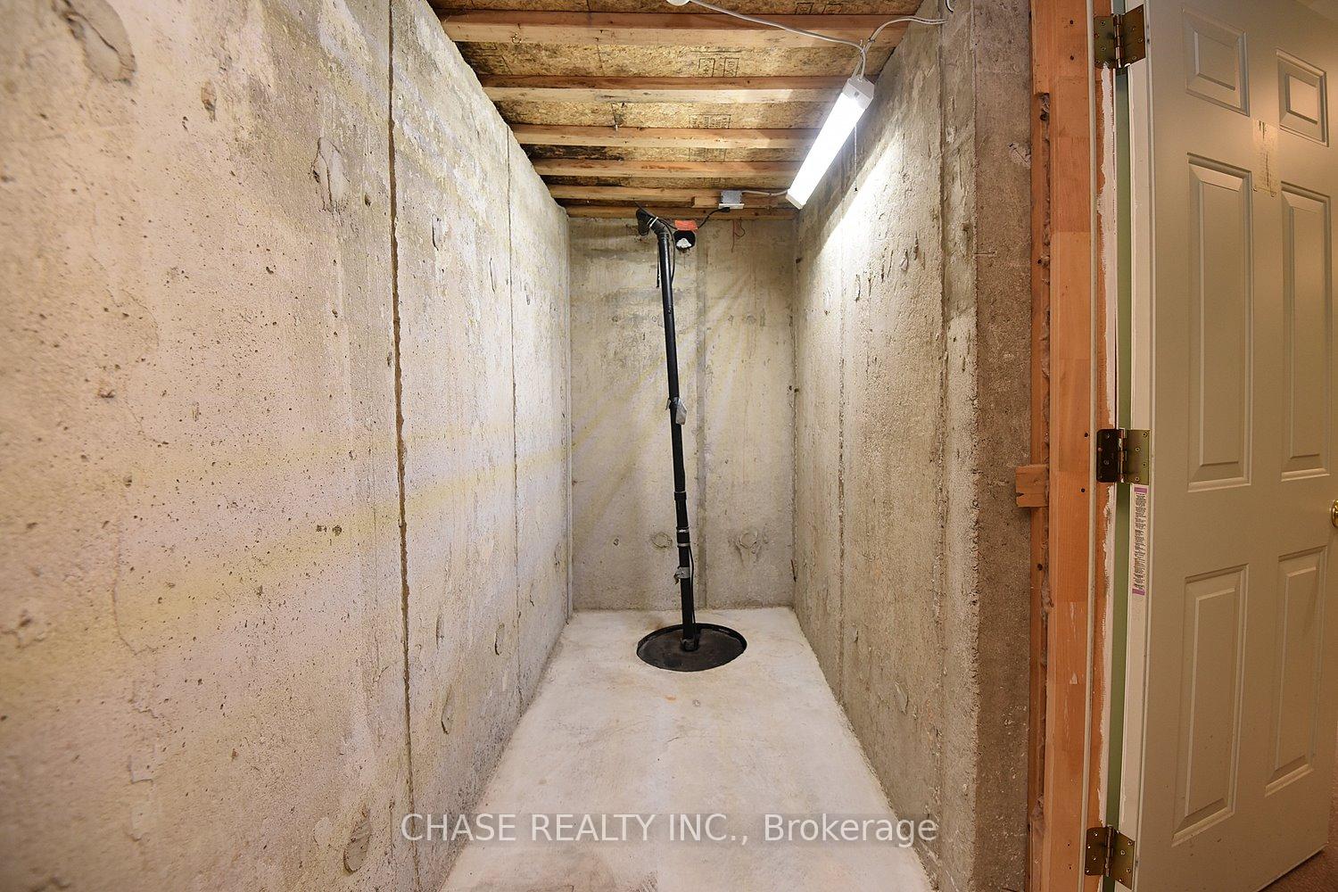 Photo 36 of Unit 37, 485 Green Road, Hamilton, Lakeshore — HOMEH