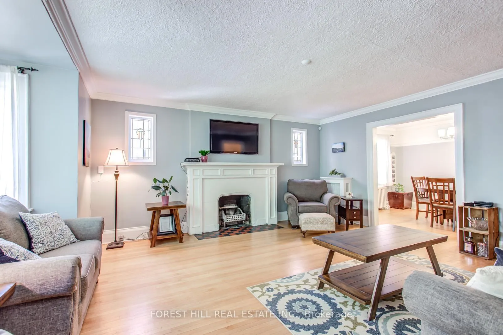 Photo 4 of Unit Main Fl, 73 Braemar Avenue, Toronto, Yonge-Eglinton — HOMEH
