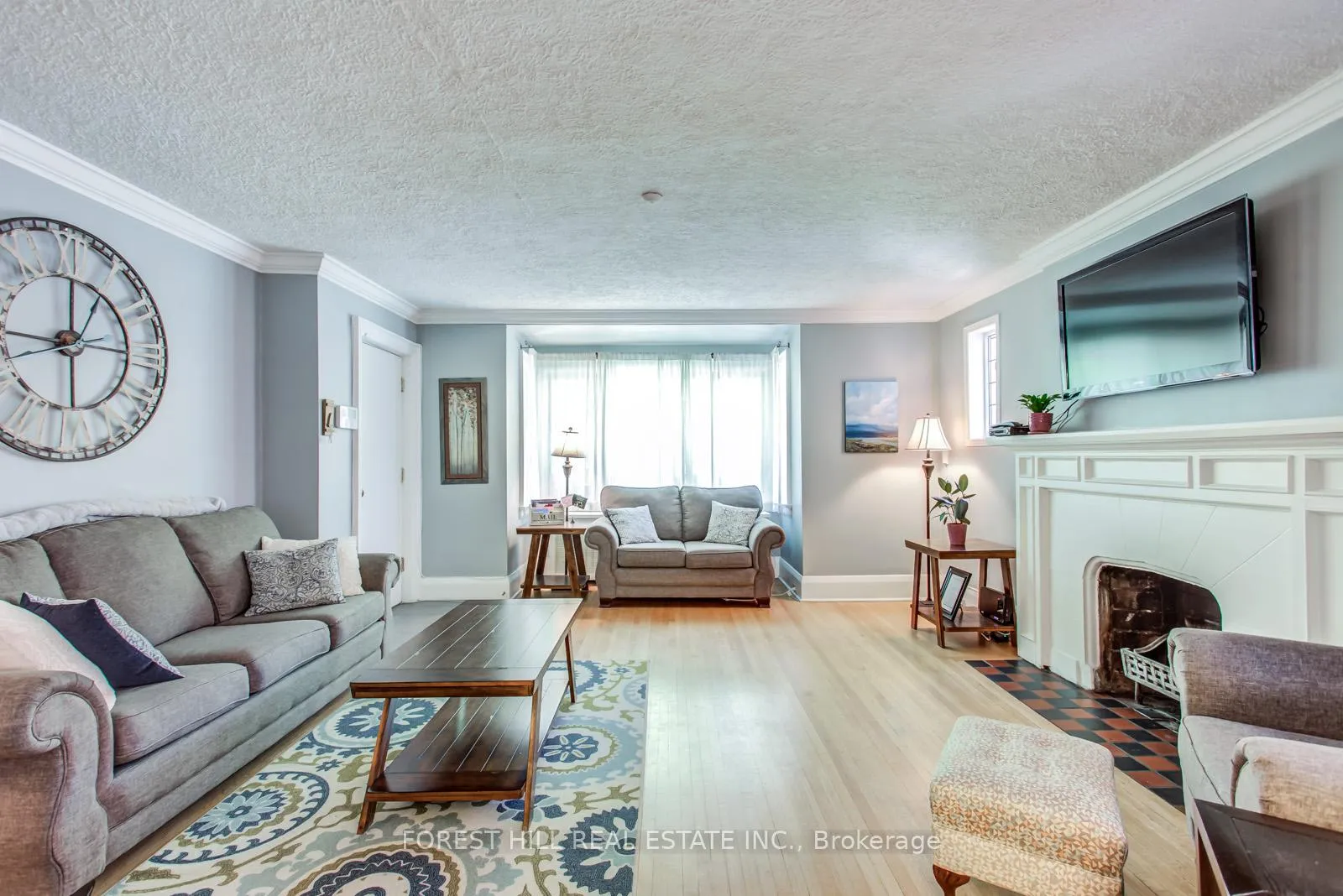Photo 5 of Unit Main Fl, 73 Braemar Avenue, Toronto, Yonge-Eglinton — HOMEH