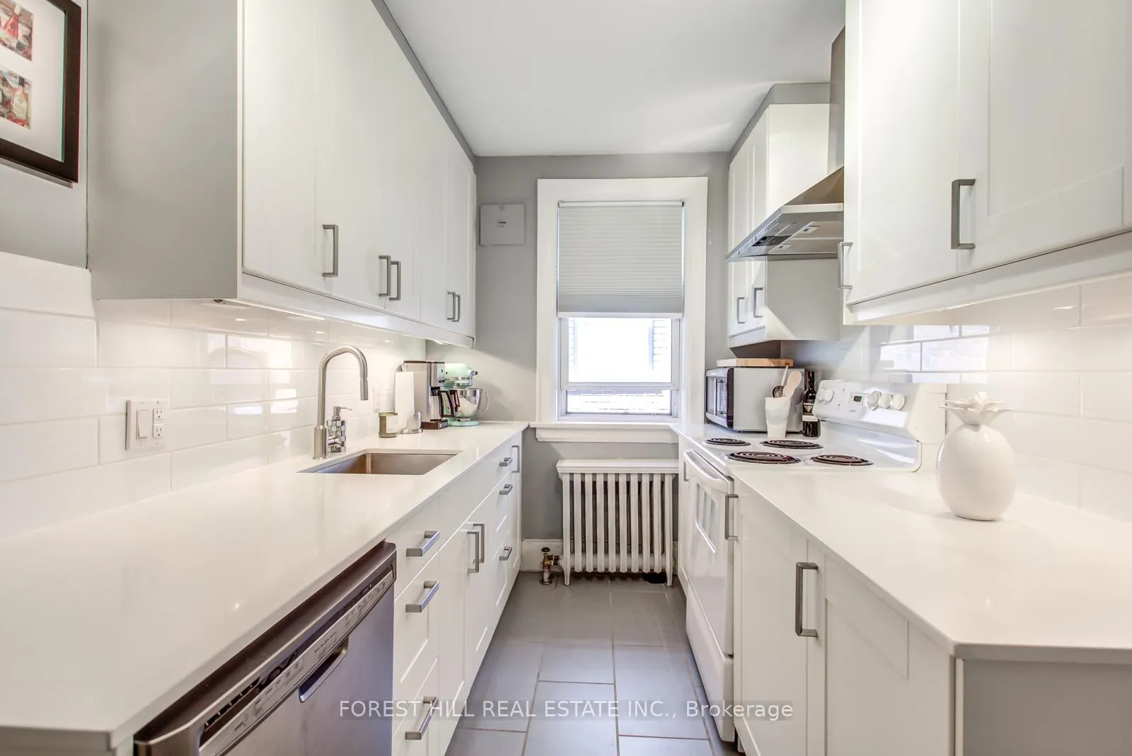 Photo 8 of Unit Main Fl, 73 Braemar Avenue, Toronto, Yonge-Eglinton — HOMEH