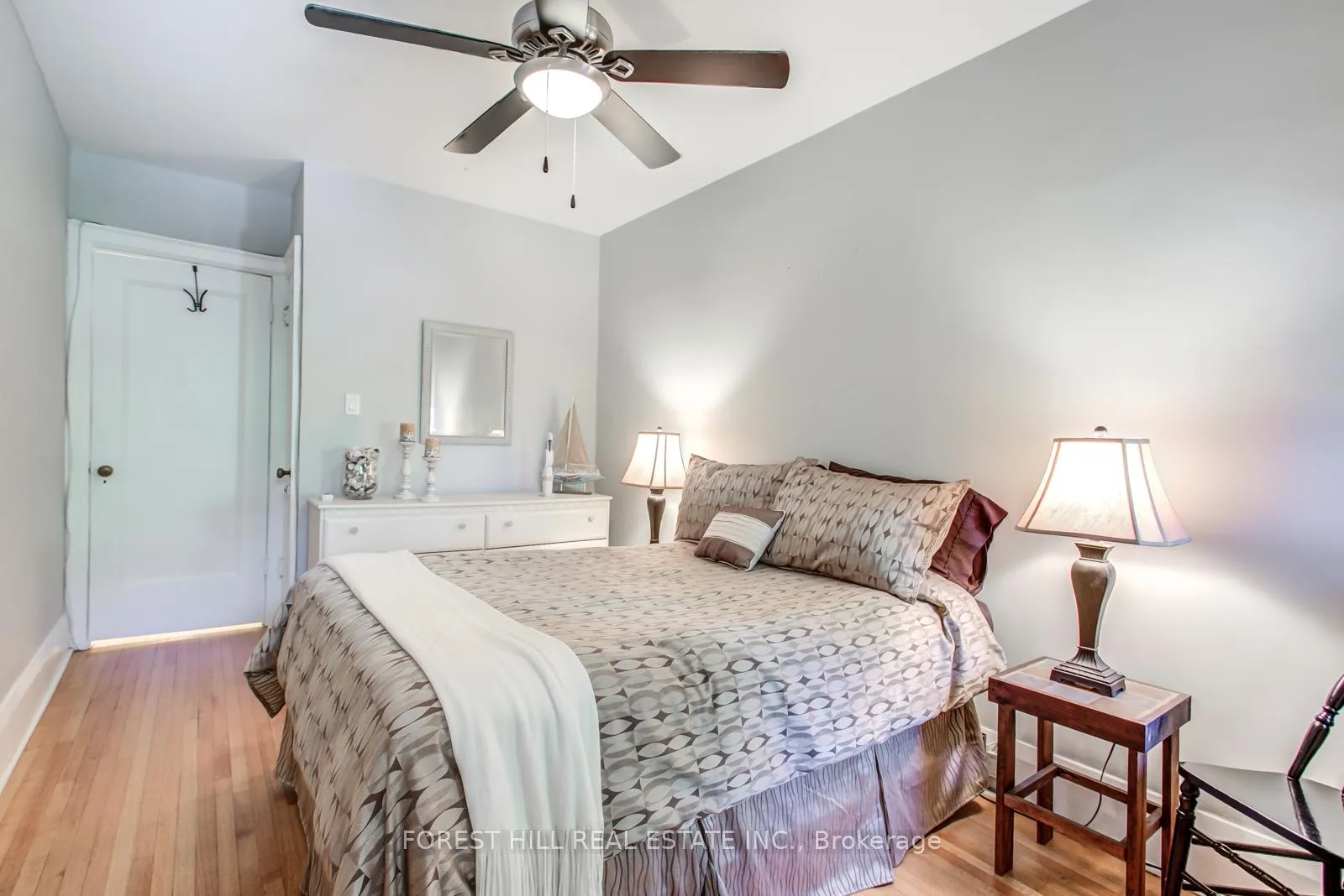 Photo 10 of Unit Main Fl, 73 Braemar Avenue, Toronto, Yonge-Eglinton — HOMEH