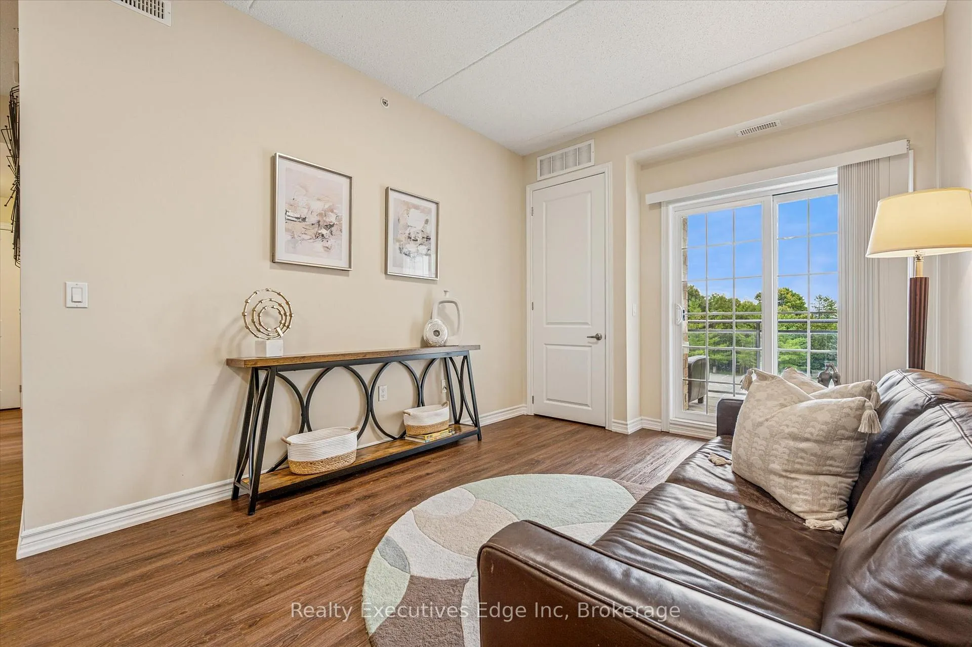 Photo 11 of Unit 323, 1077 Gordon Street, Guelph, Kortright West — HOMEH