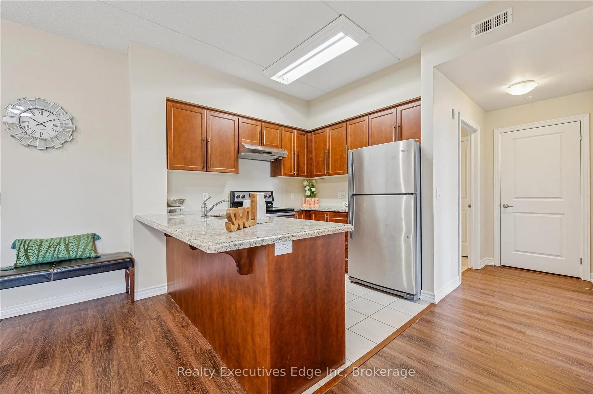 Photo 14 of Unit 323, 1077 Gordon Street, Guelph, Kortright West — HOMEH