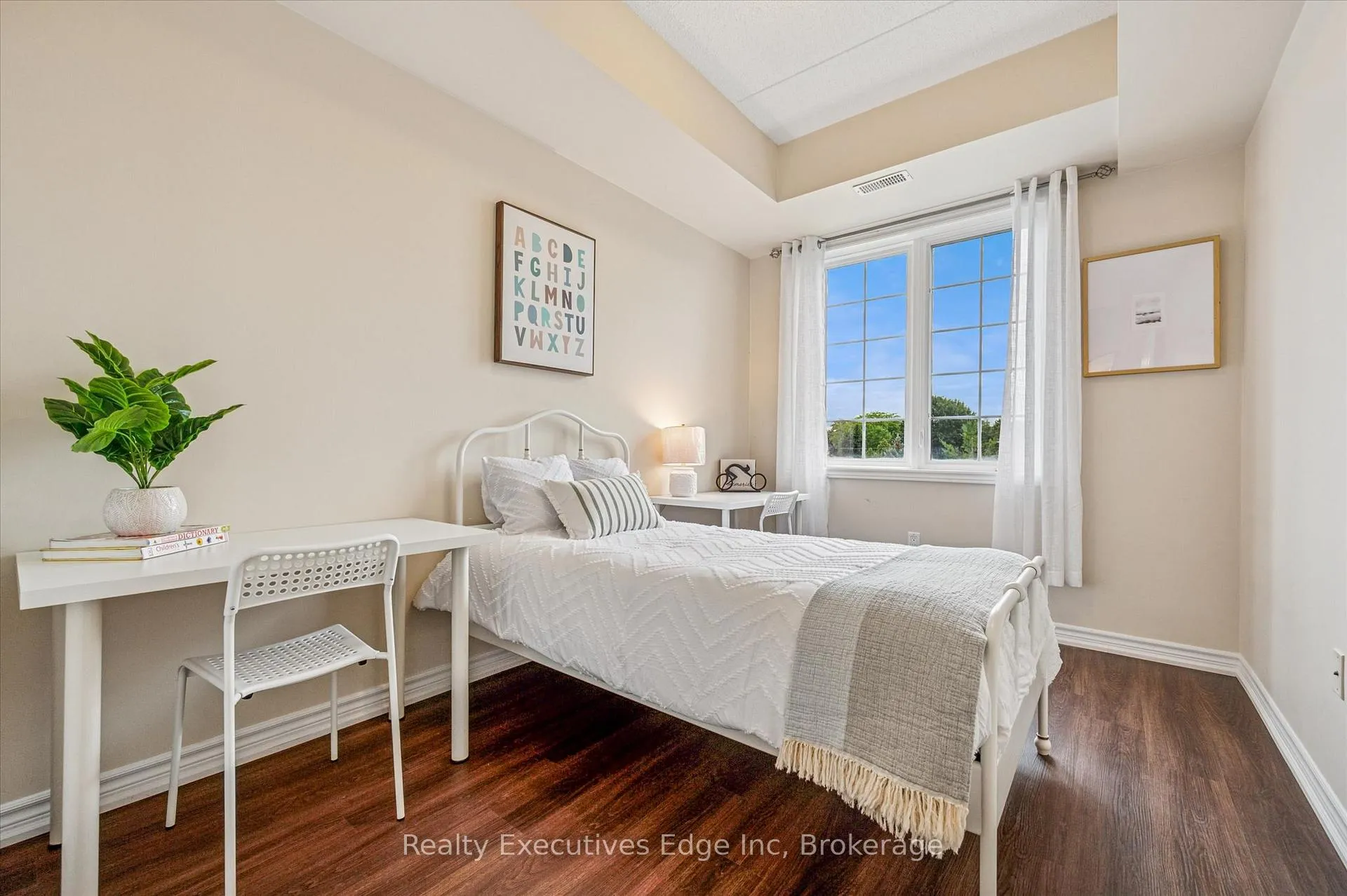 Photo 20 of Unit 323, 1077 Gordon Street, Guelph, Kortright West — HOMEH