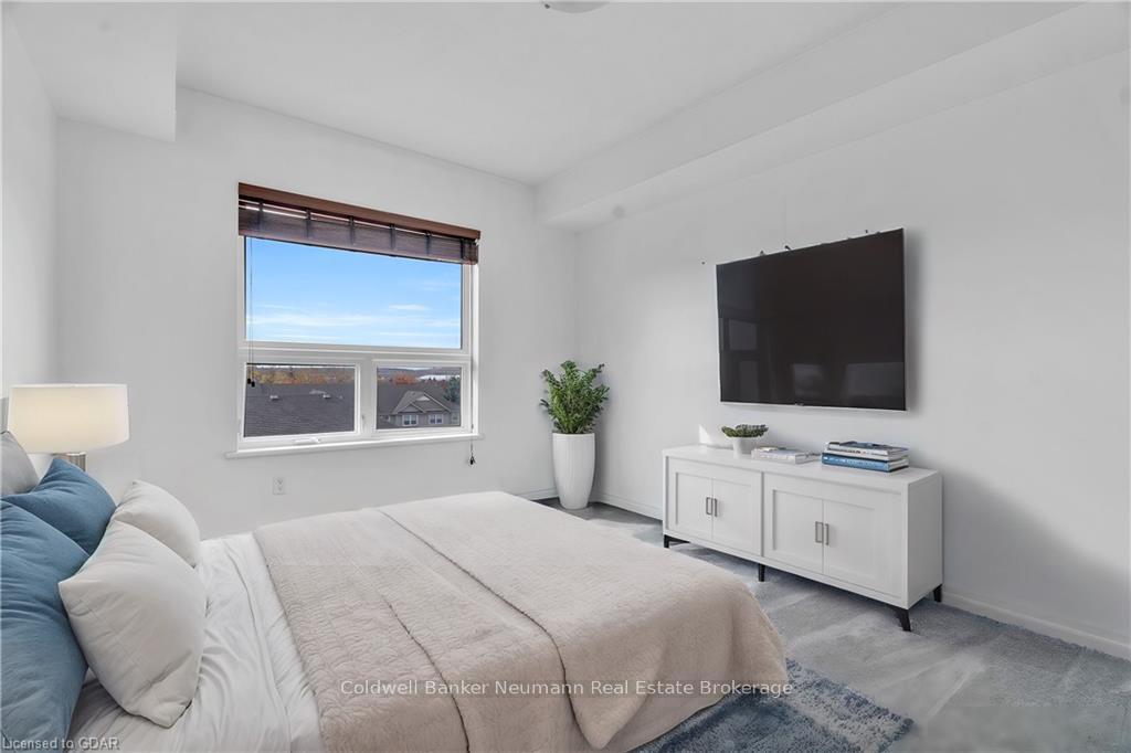 Photo 12 of Unit 407, 901 Paisley Road, Guelph, Willow West/Sugarbush/West Acres — HOMEH
