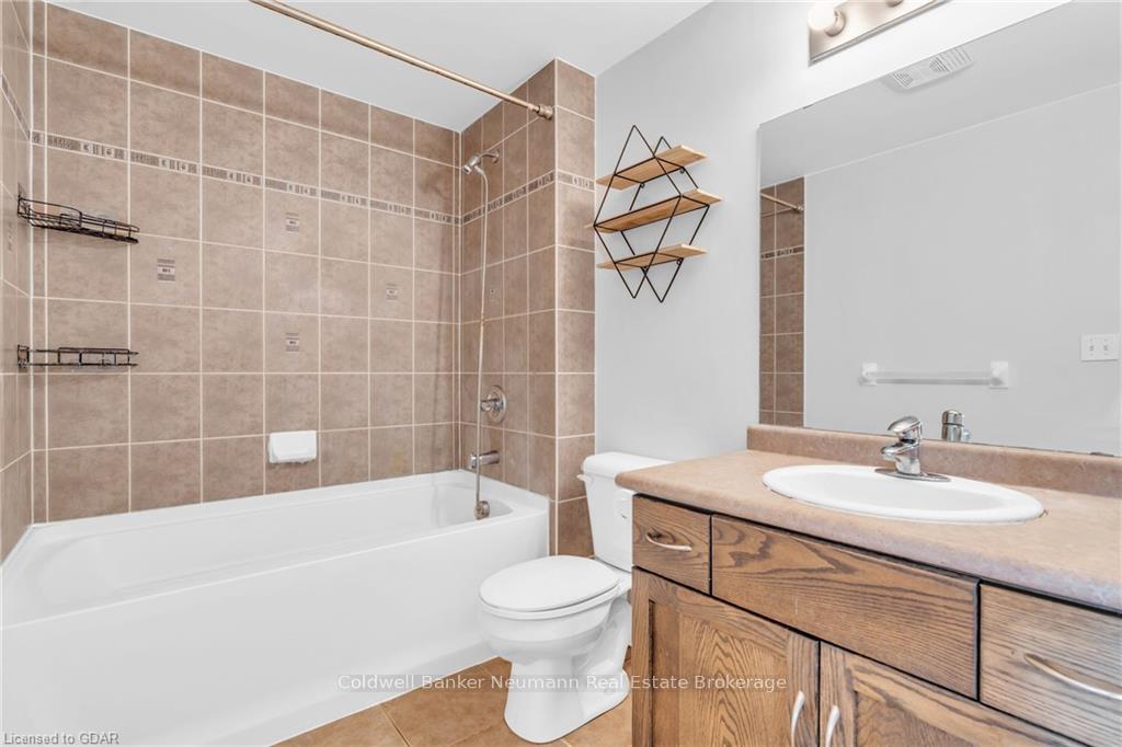 Photo 15 of Unit 407, 901 Paisley Road, Guelph, Willow West/Sugarbush/West Acres — HOMEH