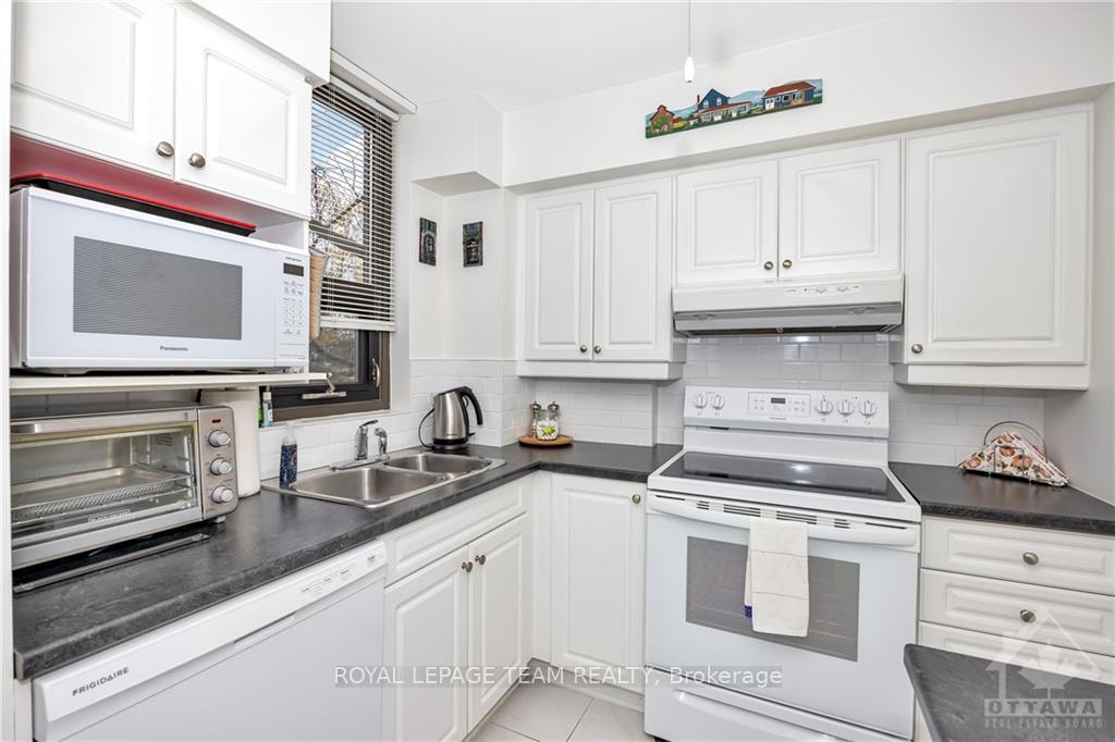 Photo 15 of Unit 514, 2871 Richmond Road, Ottawa, Britannia Heights — HOMEH