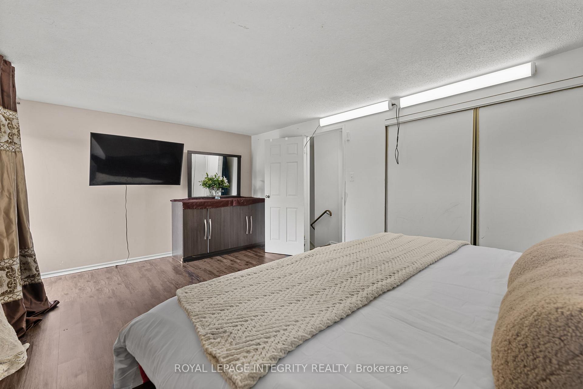 Photo 18 of 3485 Mccarthy Road, Ottawa, Hunt Club/Western Community — HOMEH