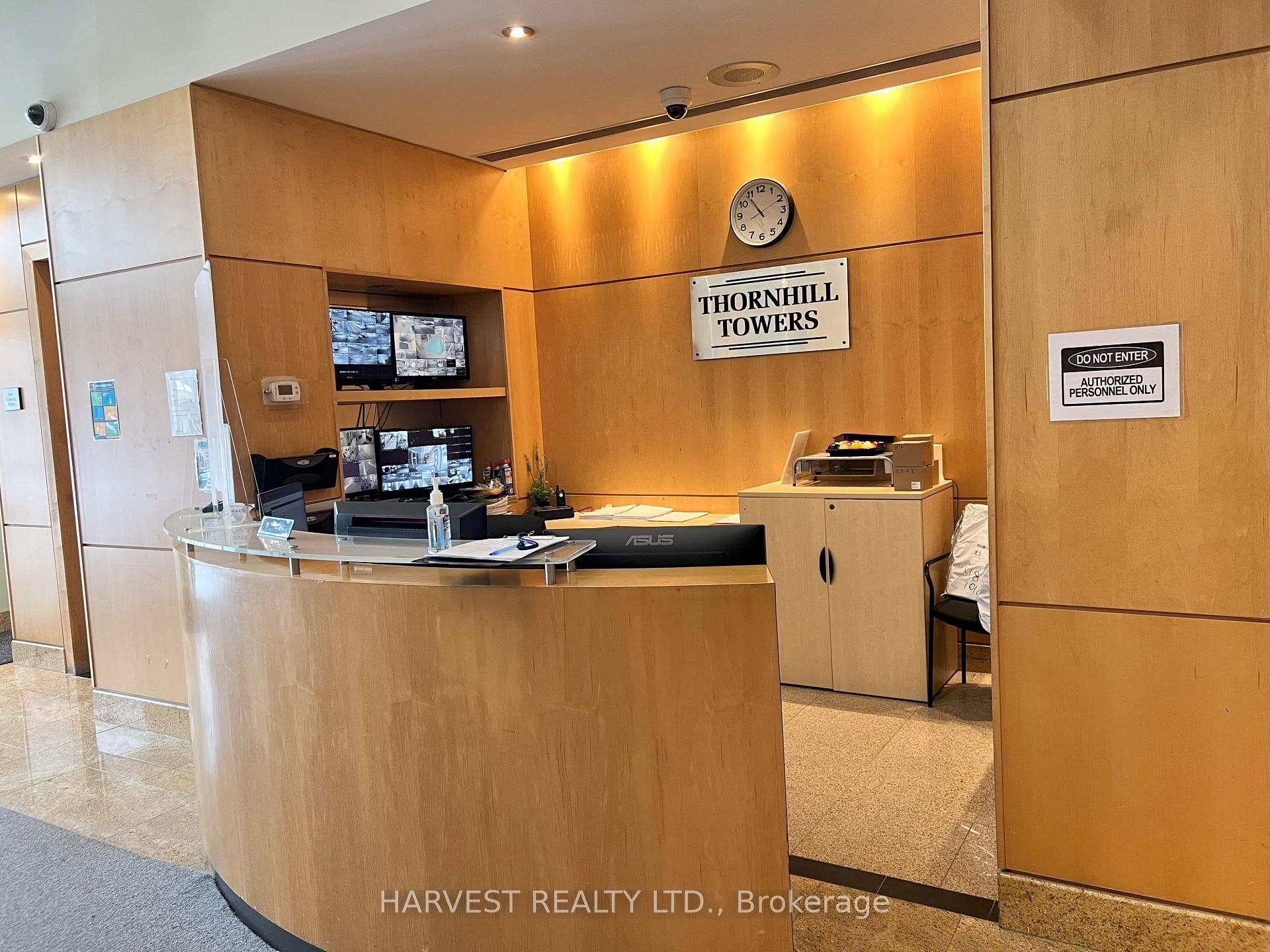 Photo 4 of Unit 322, 62 Suncrest Boulevard, Markham, Commerce Valley — HOMEH