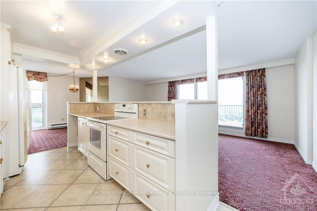 Photo 3 of 1025 Richmond Road, Ottawa, Woodroffe — HOMEH