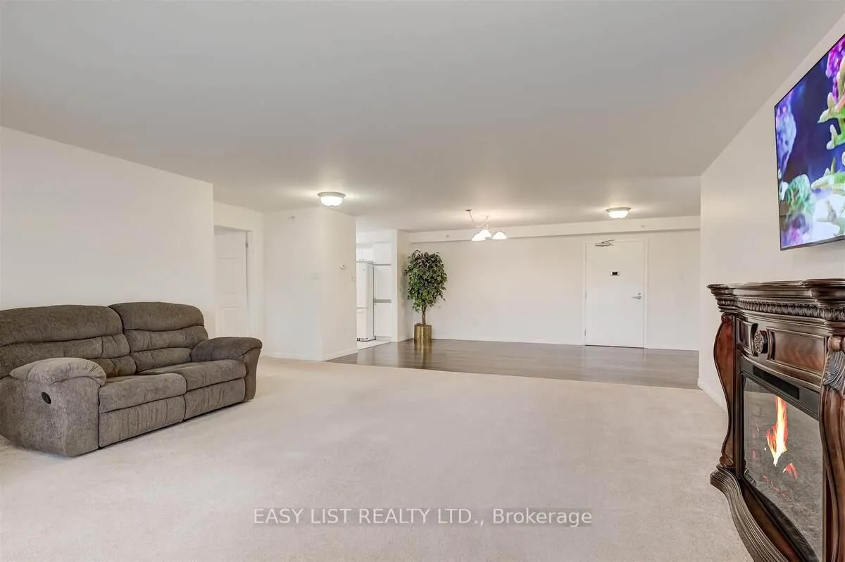 Photo 12 of Unit 311, 8 Huron Street, Kawartha Lakes, Lindsay — HOMEH