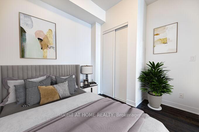 Photo 18 of Unit 6306, 88 Harbour Street, Toronto, Waterfront Communities — HOMEH