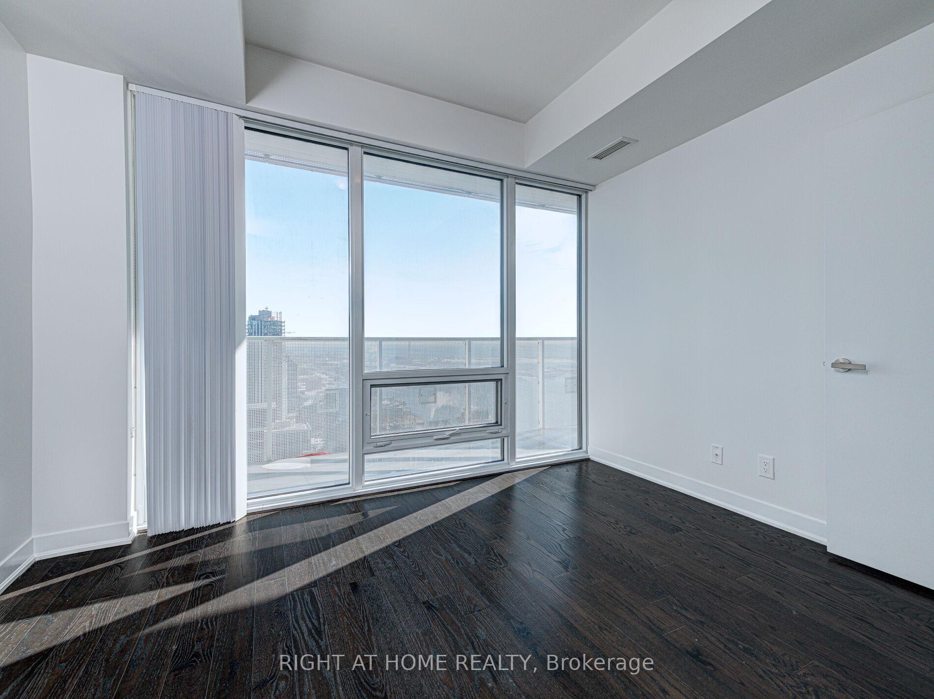 Photo 23 of Unit 6306, 88 Harbour Street, Toronto, Waterfront Communities — HOMEH