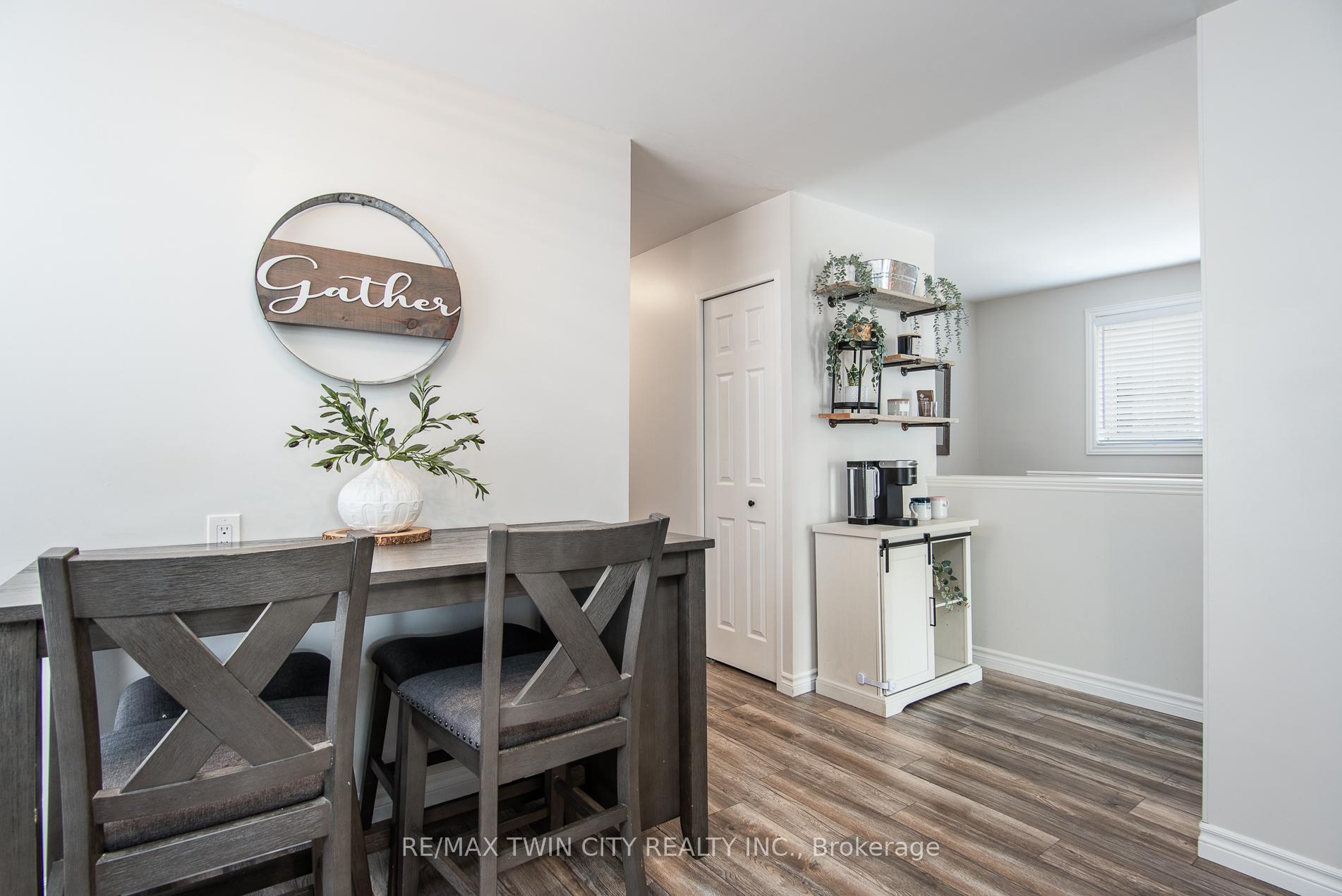 Photo 16 of 197 Silver Aspen Crescent, Kitchener — HOMEH