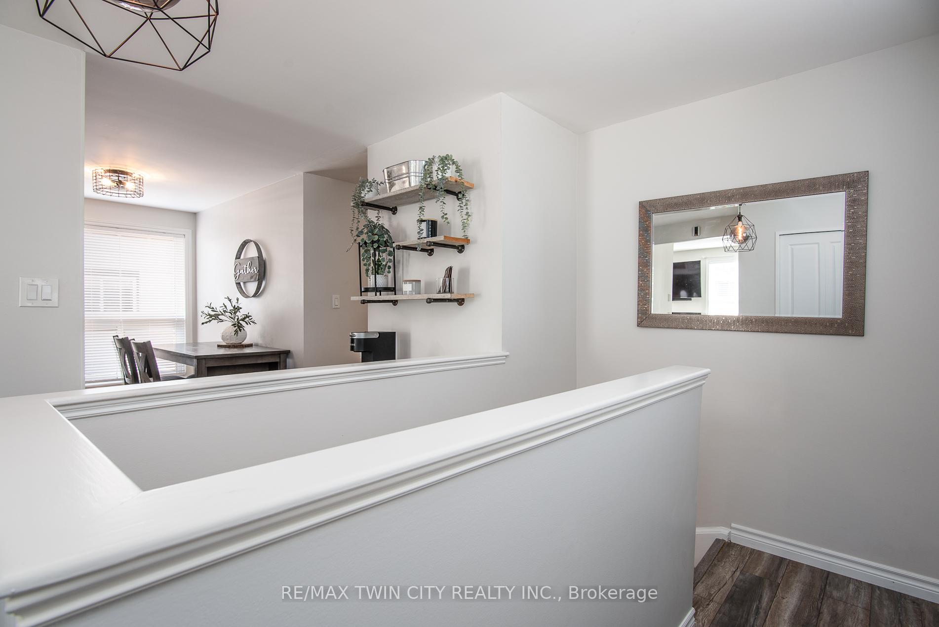 Photo 19 of 197 Silver Aspen Crescent, Kitchener — HOMEH