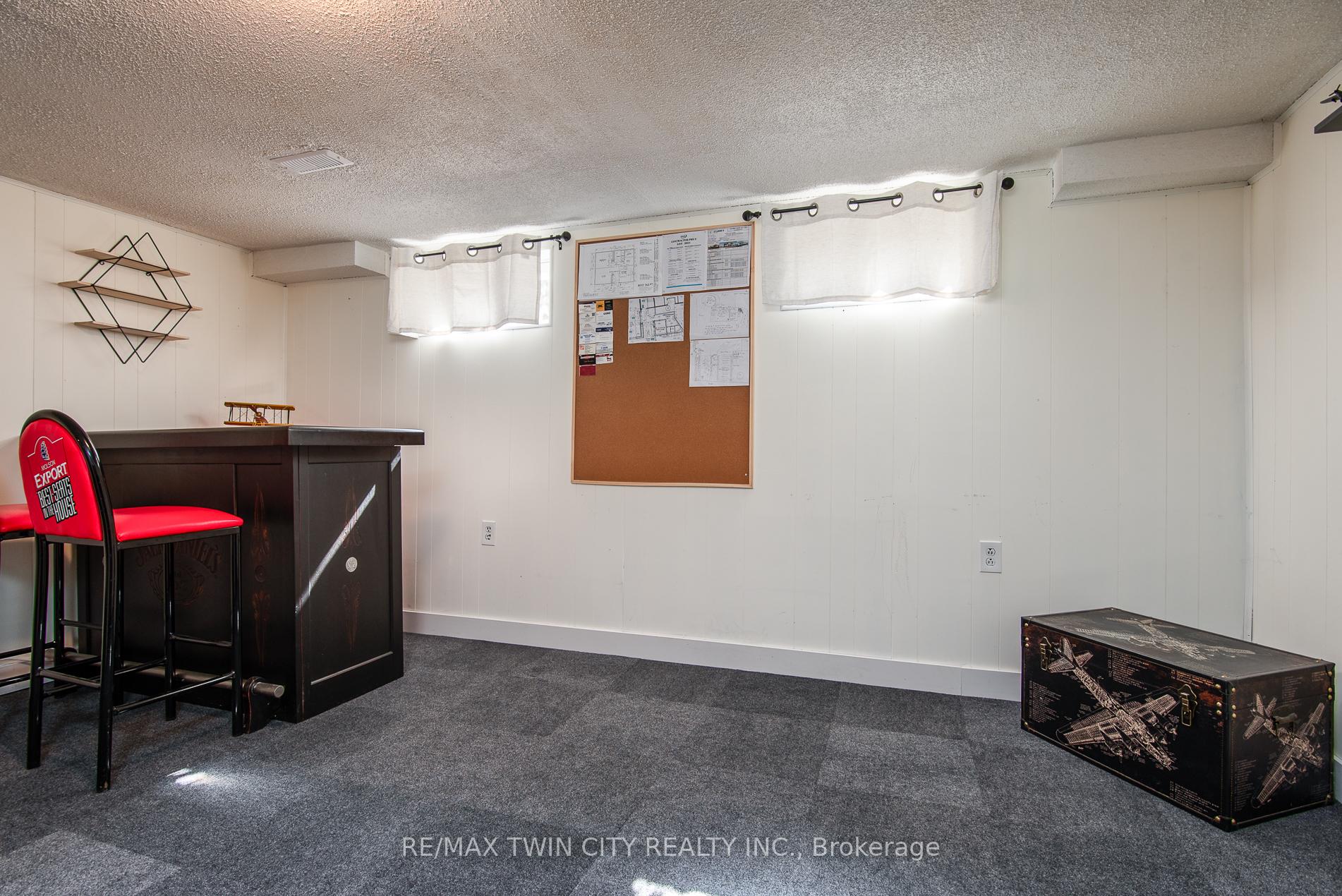 Photo 34 of 197 Silver Aspen Crescent, Kitchener — HOMEH