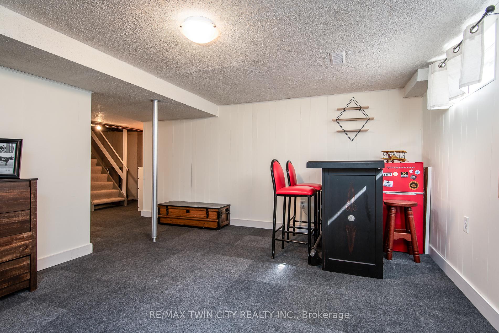 Photo 35 of 197 Silver Aspen Crescent, Kitchener — HOMEH