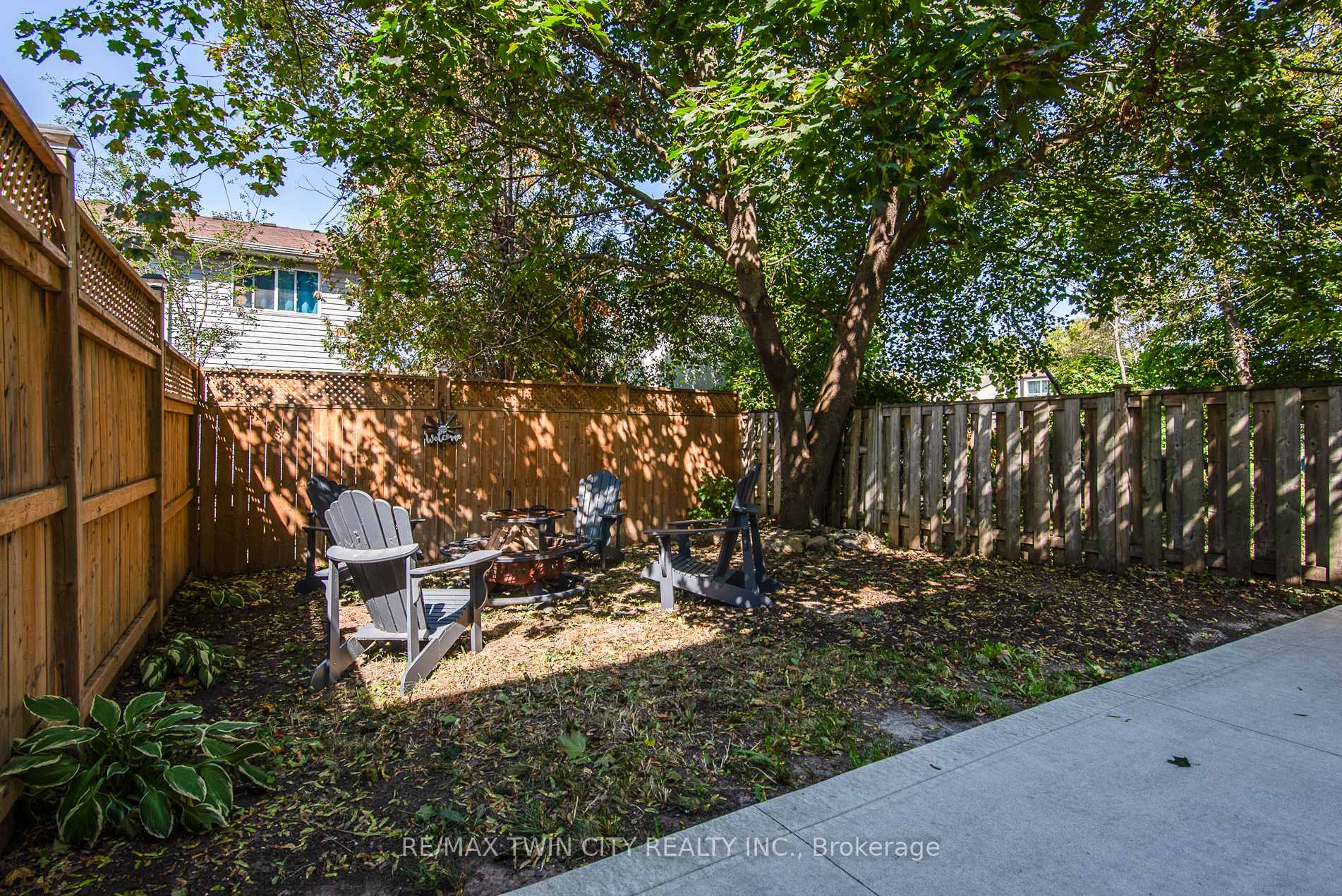 Photo 40 of 197 Silver Aspen Crescent, Kitchener — HOMEH