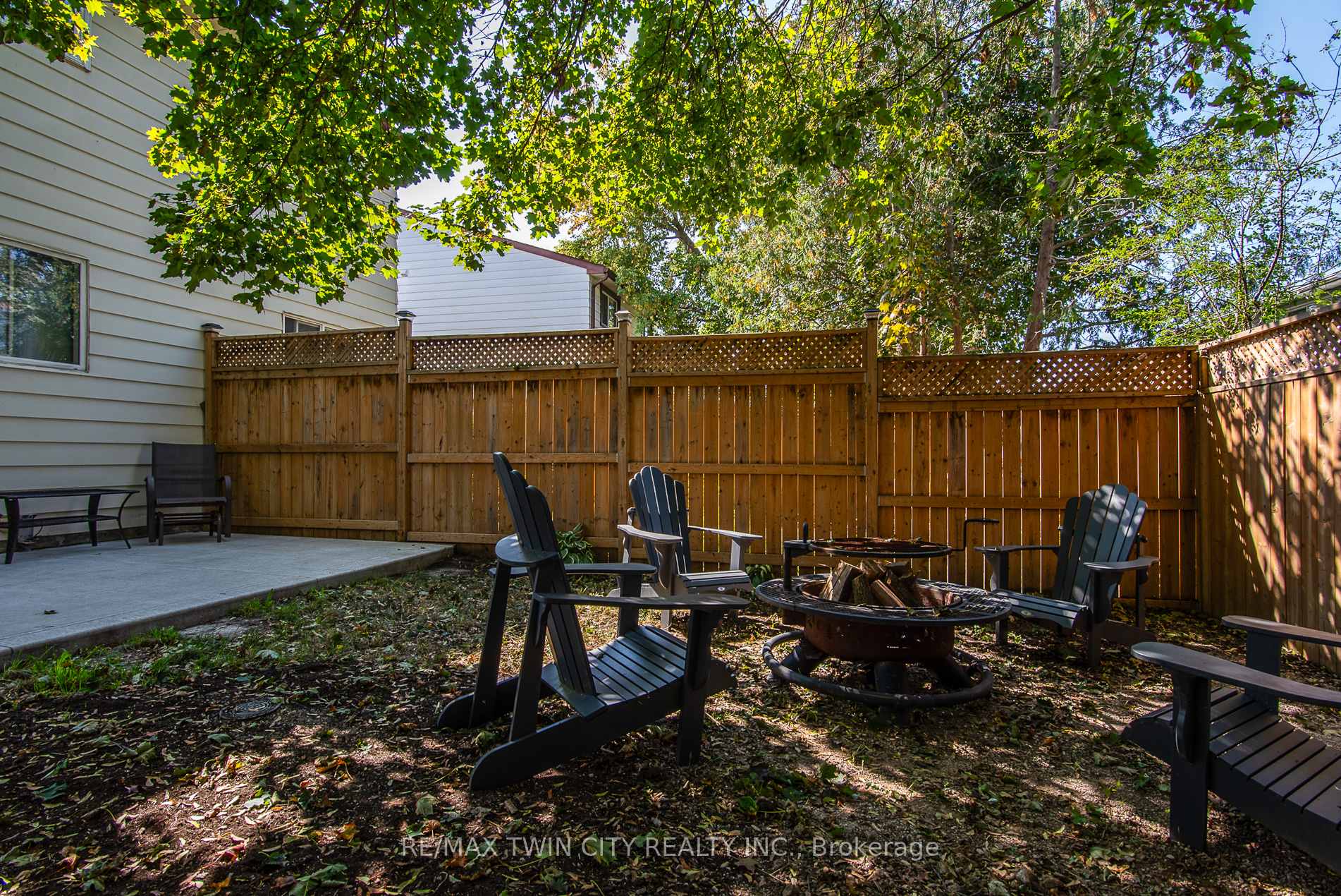 Photo 41 of 197 Silver Aspen Crescent, Kitchener — HOMEH