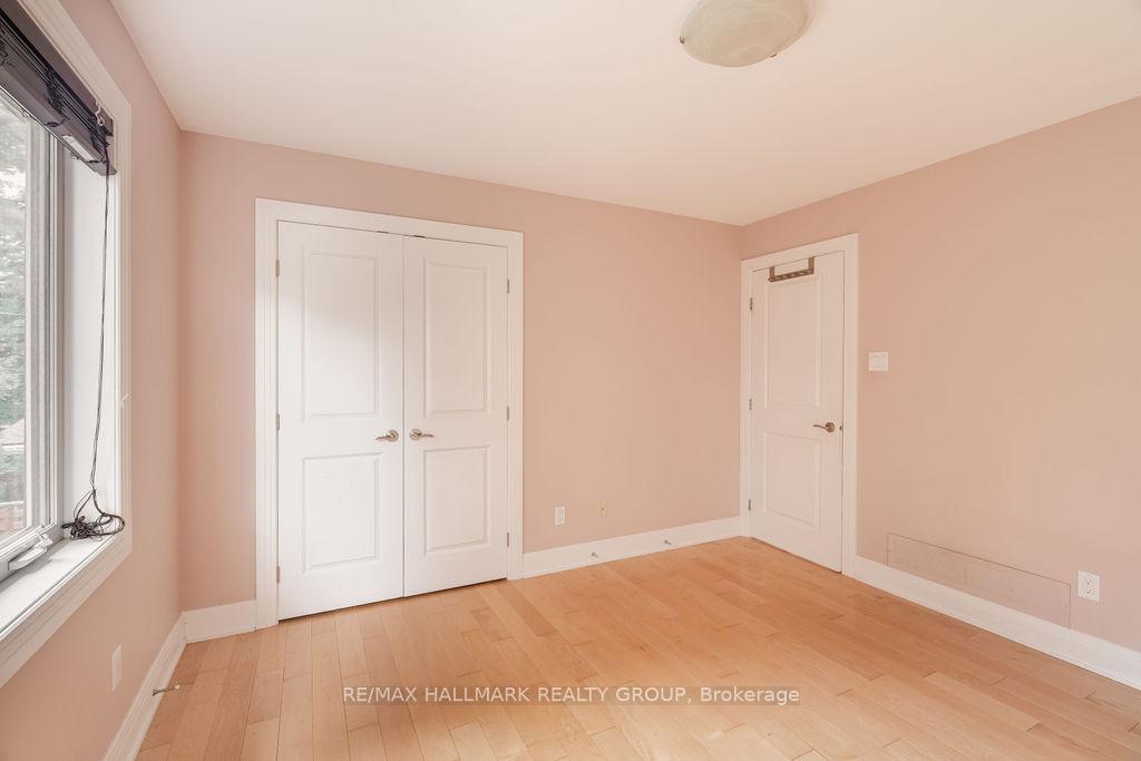 Photo 32 of 960 Elsett Drive, Ottawa, Elmvale Acres/Urbandale — HOMEH