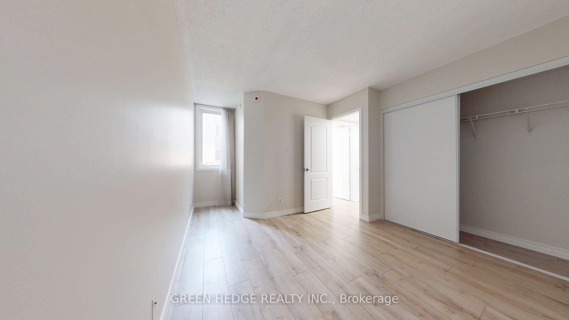 Photo 9 of Unit 418, 12 Douro Street, Toronto, Niagara — HOMEH