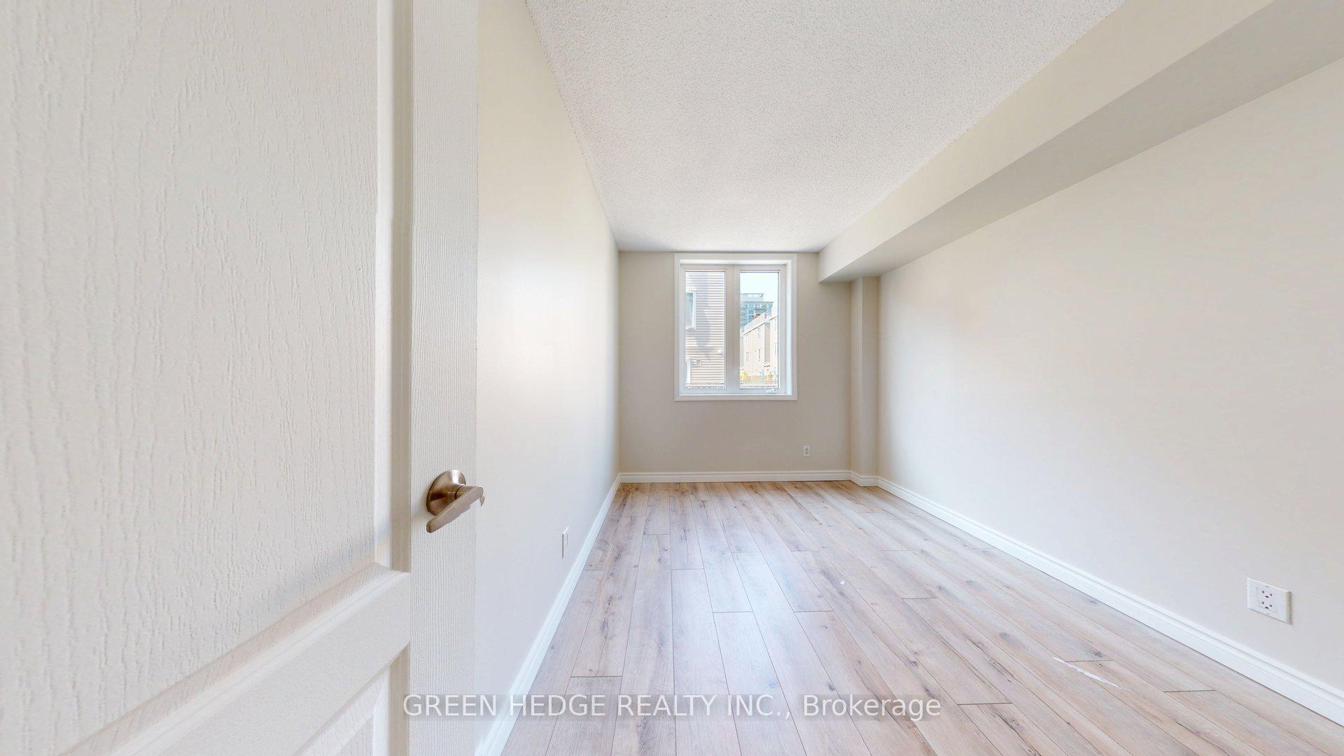 Photo 13 of Unit 418, 12 Douro Street, Toronto, Niagara — HOMEH