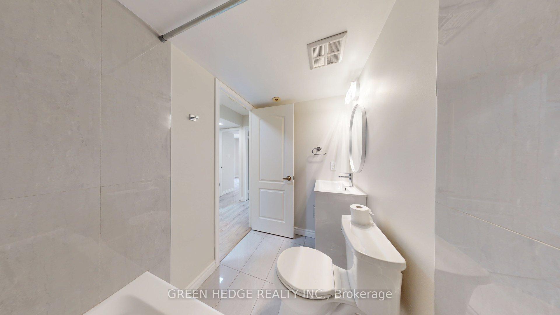 Photo 16 of Unit 418, 12 Douro Street, Toronto, Niagara — HOMEH