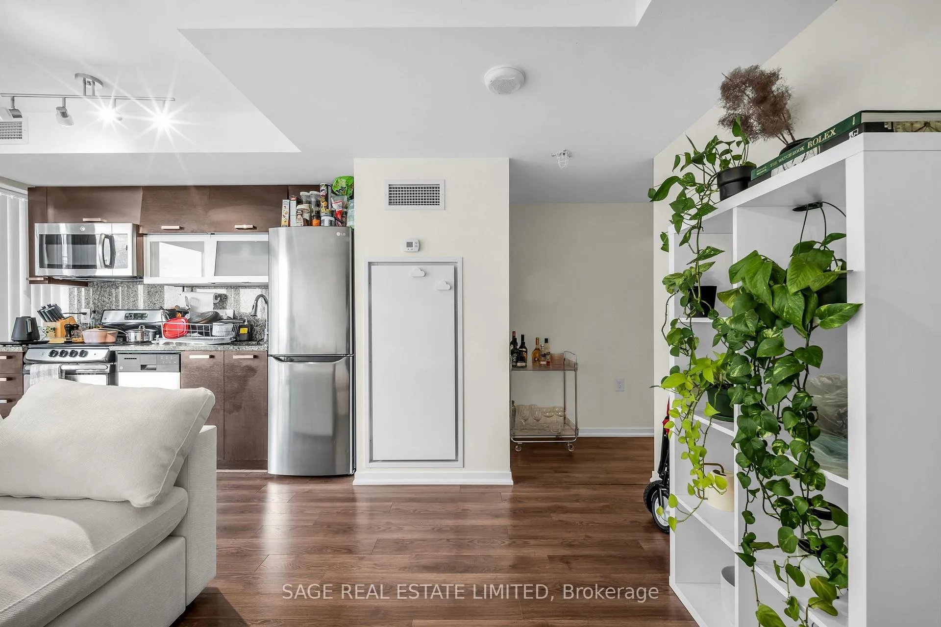 Photo 7 of Unit 1210E, 36 Lisgar Street, Toronto, Little Portugal — HOMEH