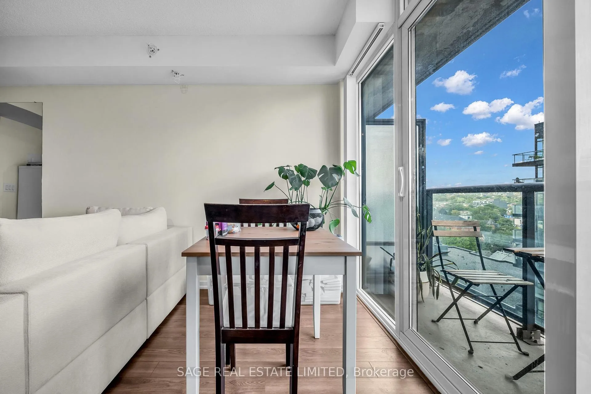 Photo 8 of Unit 1210E, 36 Lisgar Street, Toronto, Little Portugal — HOMEH