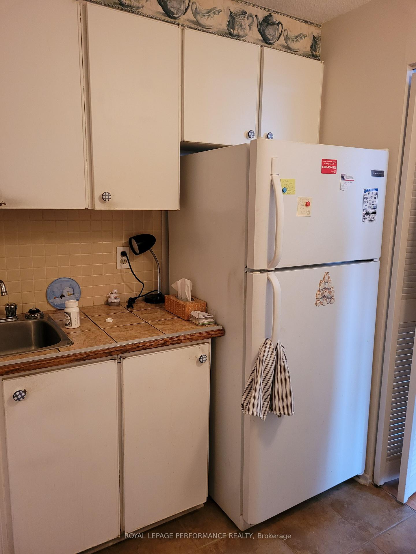 Photo 4 of Unit 612, 915 Elmsmere Road, Ottawa, Beacon Hill South — HOMEH