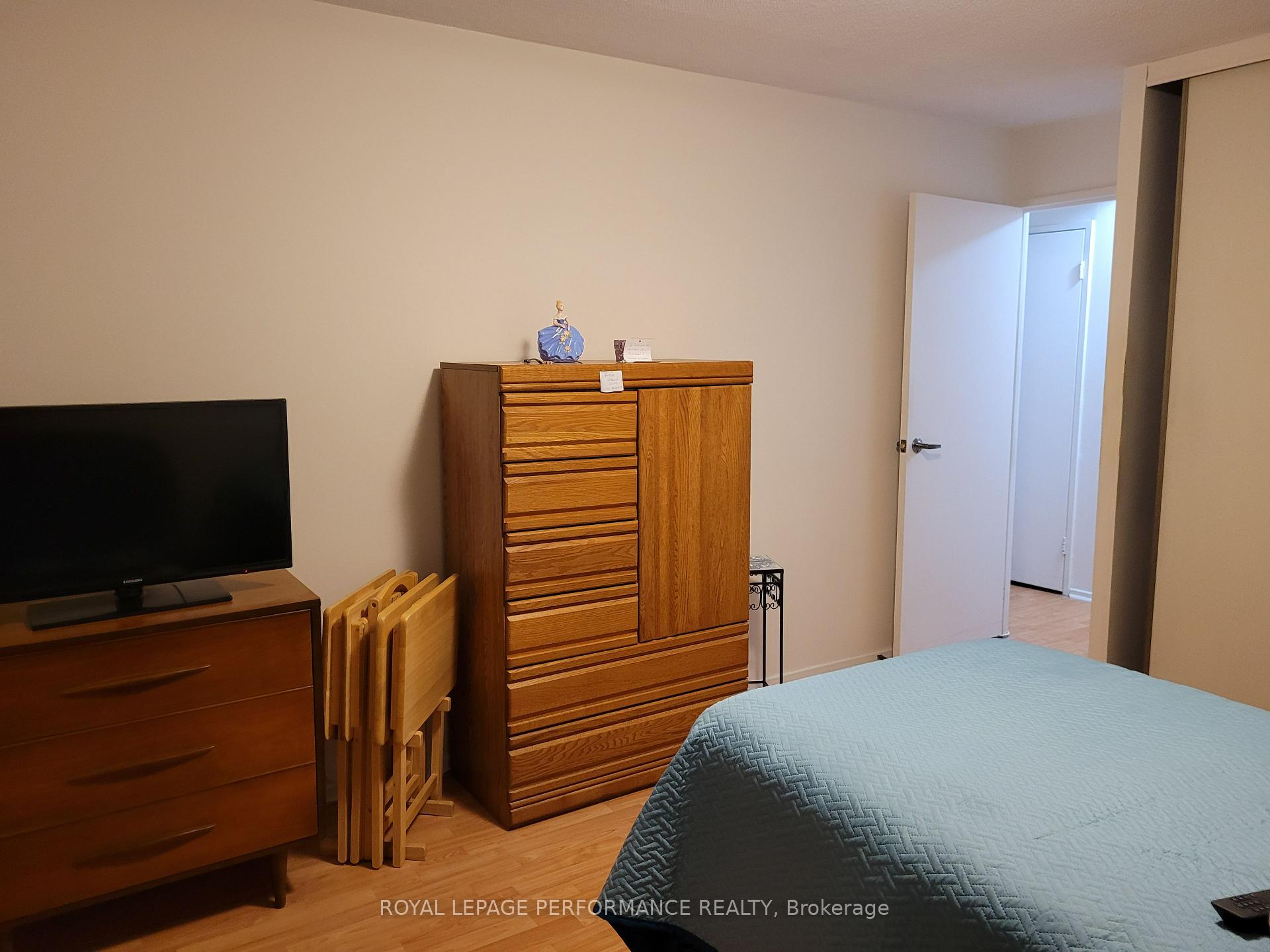 Photo 12 of Unit 612, 915 Elmsmere Road, Ottawa, Beacon Hill South — HOMEH