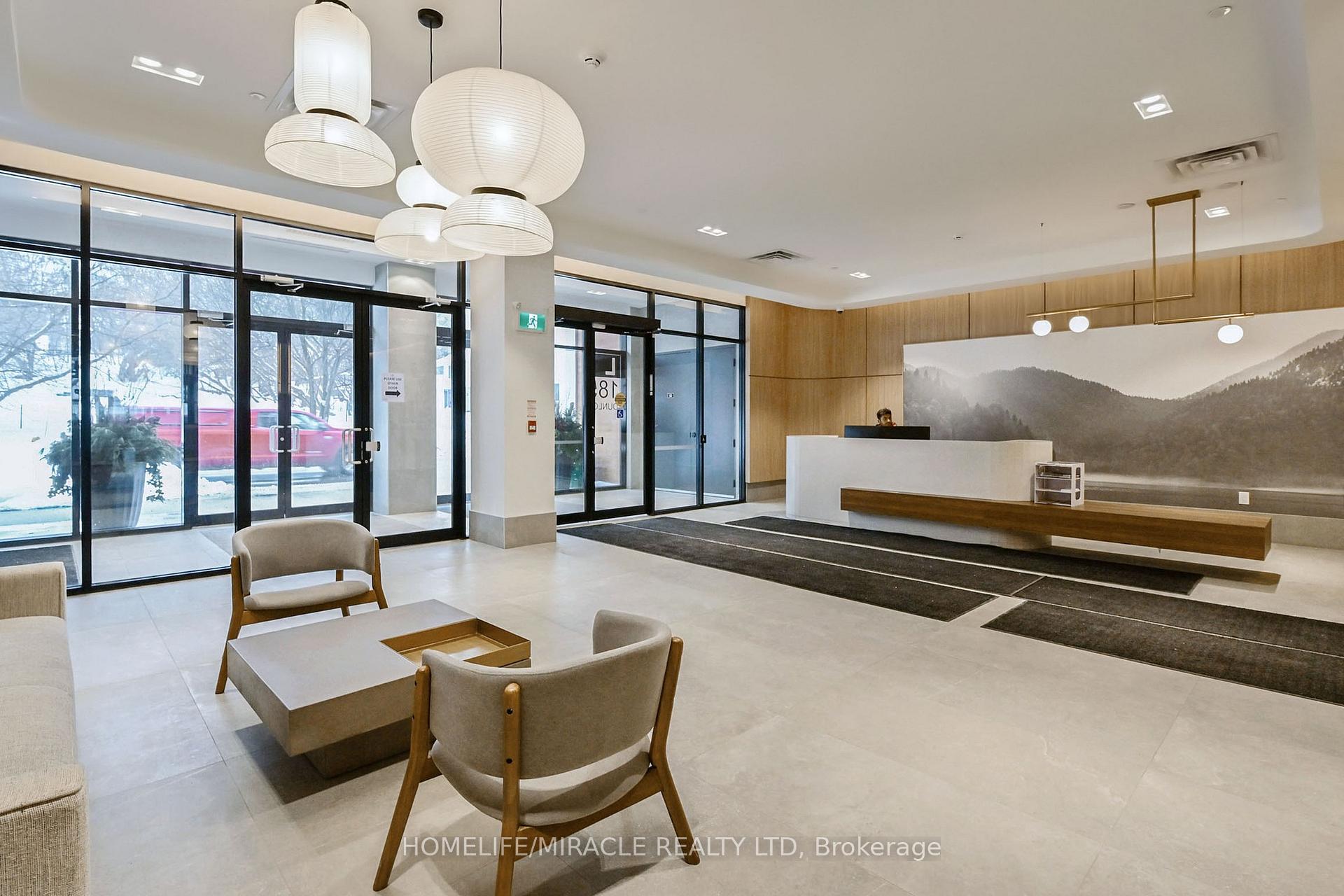 Photo 4 of Unit 619, 185 Dunlop Street E, Barrie, Lakeshore — HOMEH