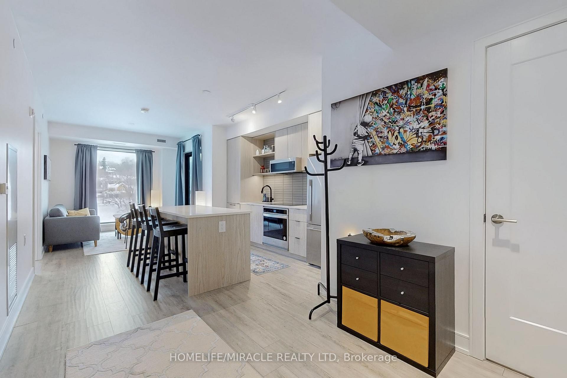 Photo 12 of Unit 619, 185 Dunlop Street E, Barrie, Lakeshore — HOMEH
