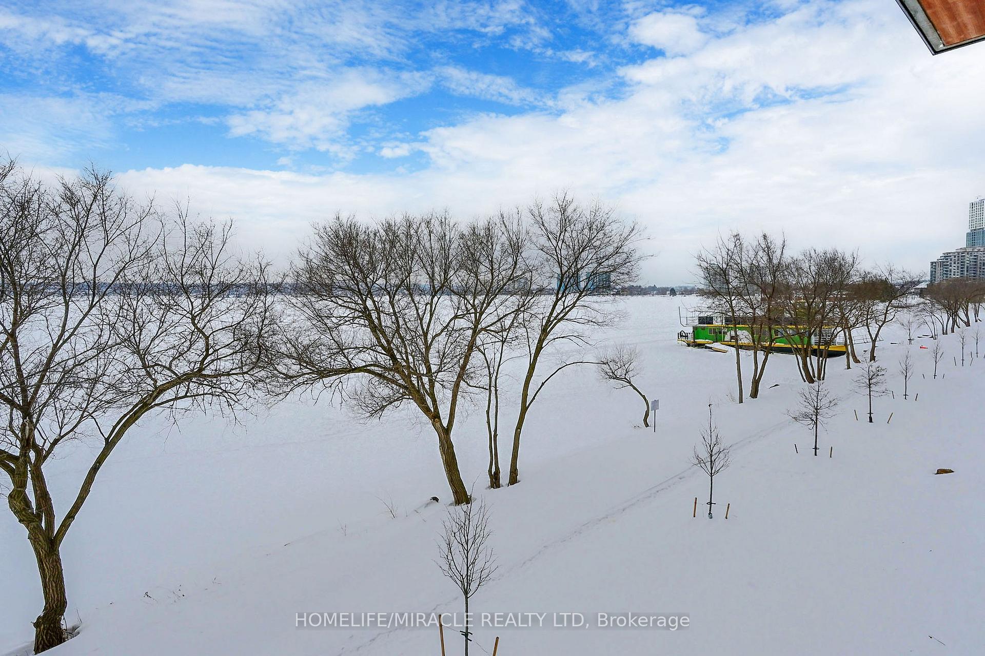 Photo 78 of Unit 619, 185 Dunlop Street E, Barrie, Lakeshore — HOMEH