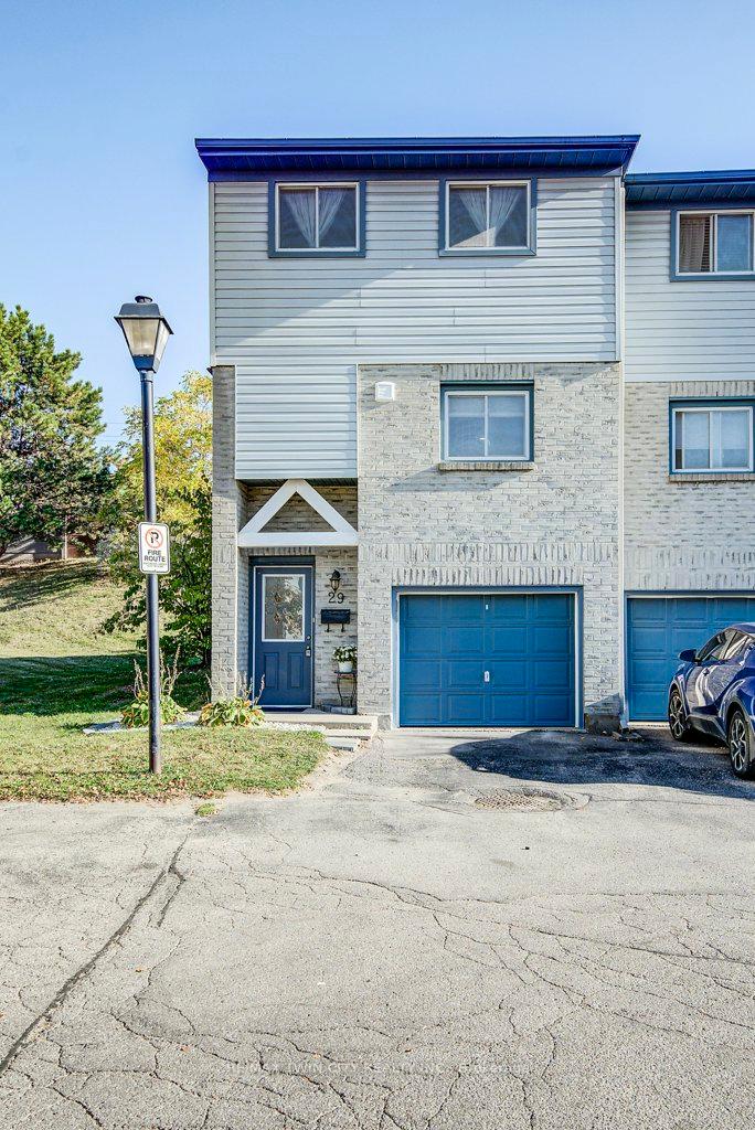 Photo 4 of Unit 29, 589 Beechwood Drive, Waterloo — HOMEH