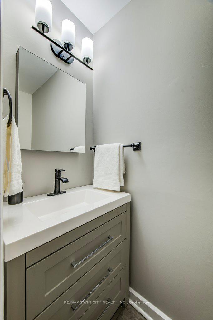 Photo 9 of Unit 29, 589 Beechwood Drive, Waterloo — HOMEH