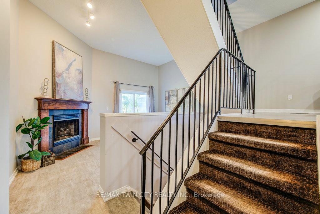 Photo 10 of Unit 29, 589 Beechwood Drive, Waterloo — HOMEH