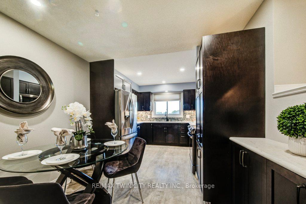 Photo 14 of Unit 29, 589 Beechwood Drive, Waterloo — HOMEH