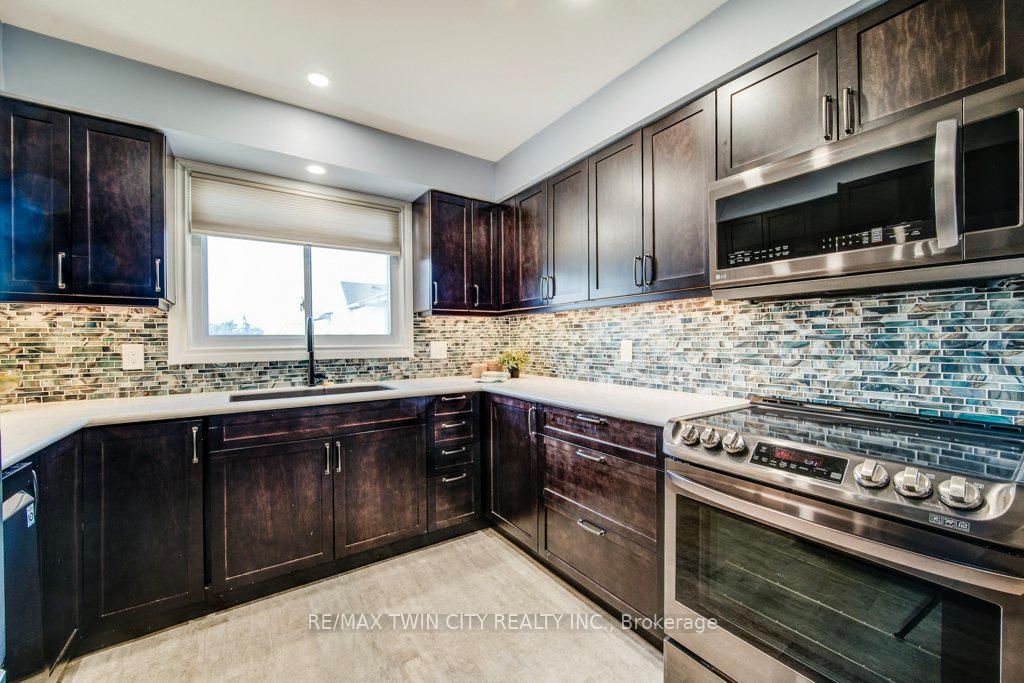 Photo 17 of Unit 29, 589 Beechwood Drive, Waterloo — HOMEH