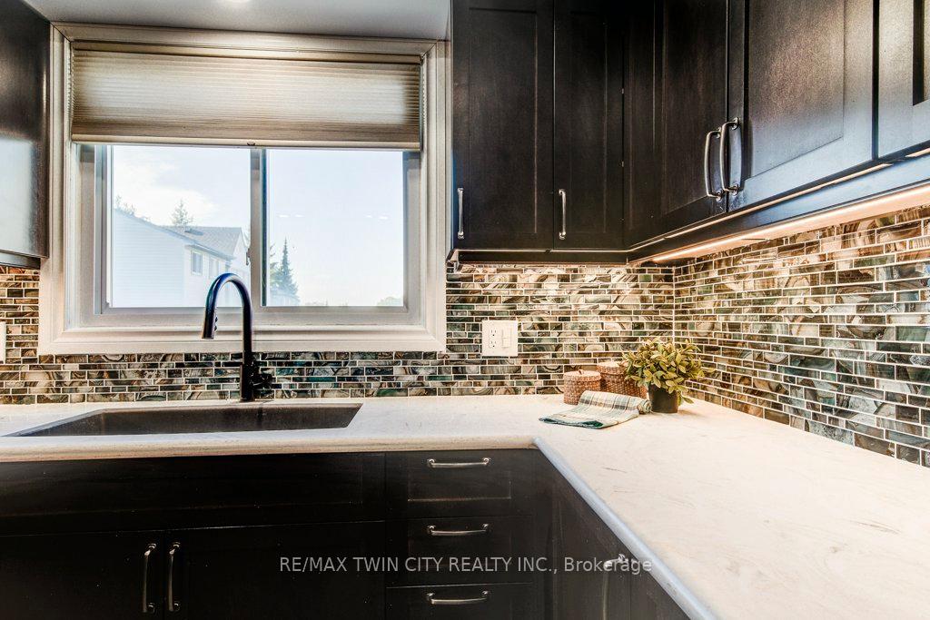 Photo 18 of Unit 29, 589 Beechwood Drive, Waterloo — HOMEH