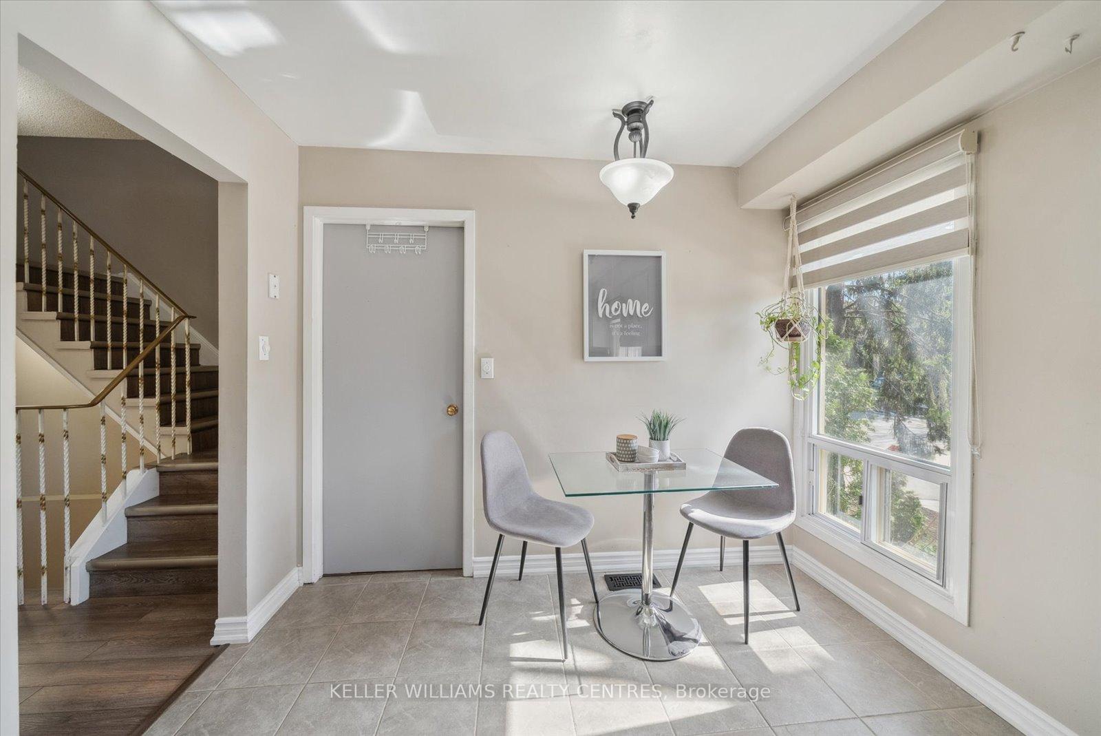 Photo 13 of 73 Poplar Crescent, Aurora, Aurora Highlands — HOMEH