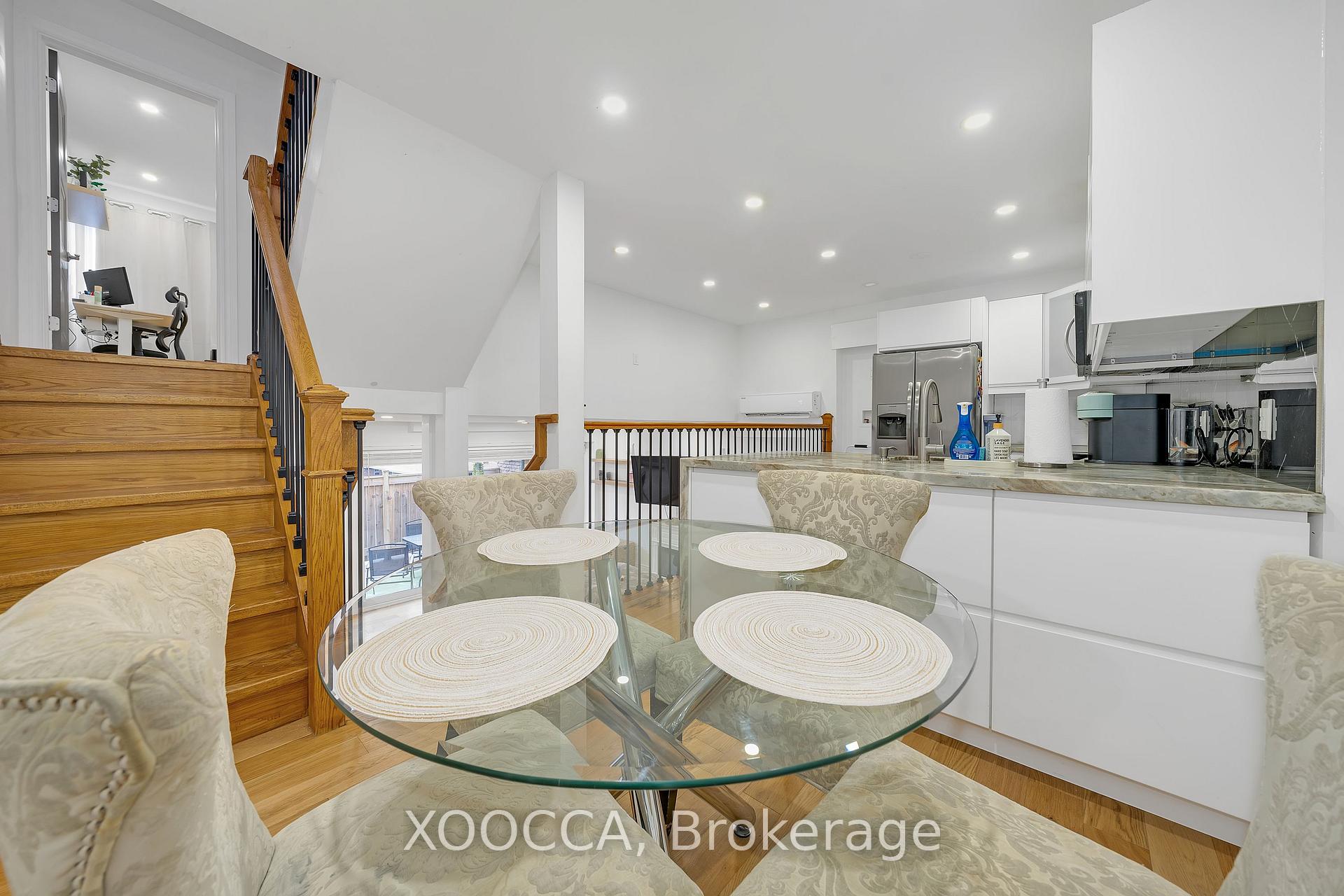 Photo 9 of 80 Springfair Avenue, Aurora, Aurora Village — HOMEH