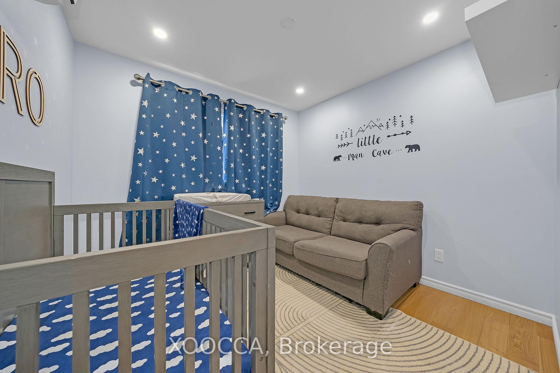 Photo 19 of 80 Springfair Avenue, Aurora, Aurora Village — HOMEH