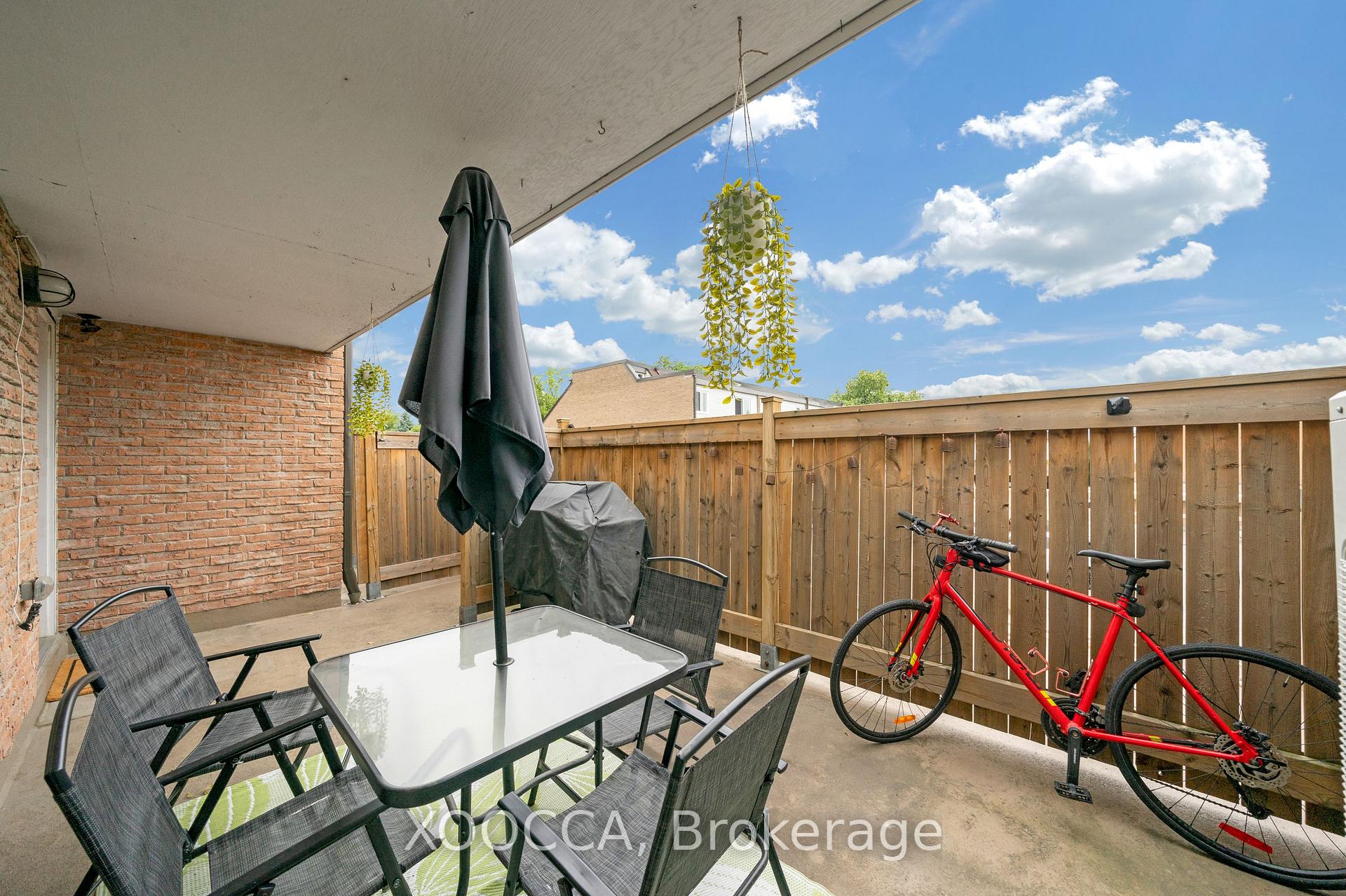 Photo 29 of 80 Springfair Avenue, Aurora, Aurora Village — HOMEH
